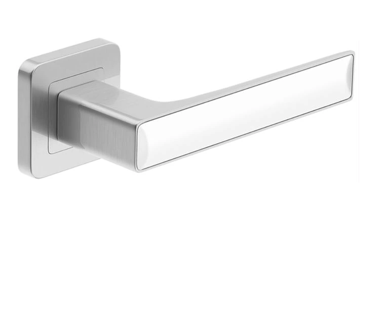 maner-usa-de-interior-deco-nichel-mat-cu-decor-alb-cu-rozeta-patrata-669756